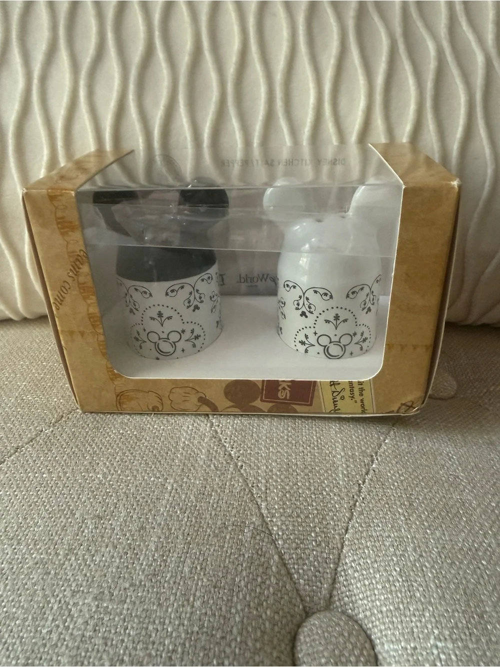 Disney Parks Mickey Ears Ceramic Salt & Pepper Shakers Black White Damask